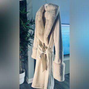 Forever 21 Coat 🧥💥